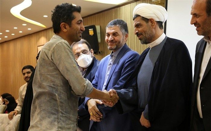 فرزندان شهید شاغل در آموزش و پرورش قم تجلیل شدند