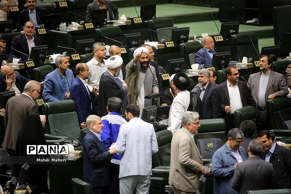 تعیین فرآیند عضویت نمایندگان جدید در کمیسیون‌های مجلس
