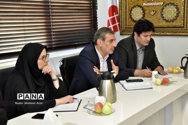 حضور معاون تربیت‌بدنی سلامت وزارت آموزش و پرورش در مجمع خیرین کشور