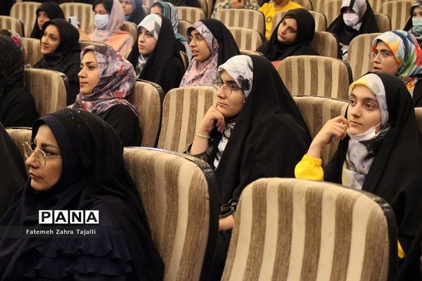 کارگاه آموزشی «روی صحنه زندگی کن »در استان سمنان