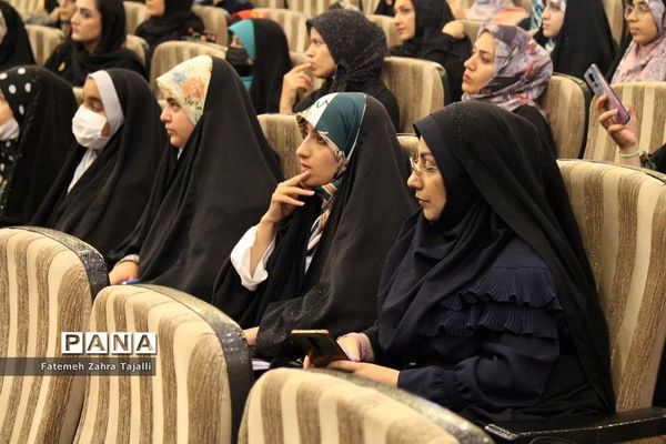 کارگاه آموزشی «روی صحنه زندگی کن »در استان سمنان