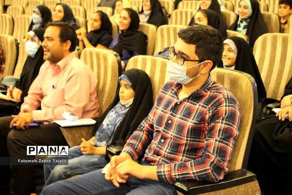 کارگاه آموزشی «روی صحنه زندگی کن »در استان سمنان