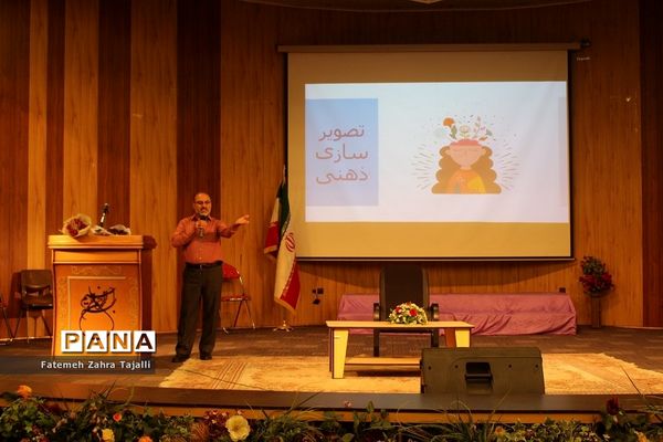 کارگاه آموزشی «روی صحنه زندگی کن »در استان سمنان