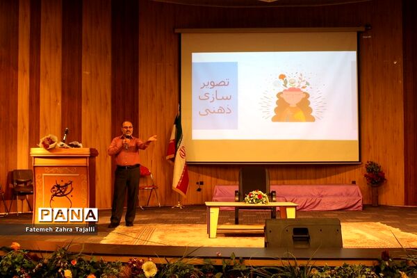 کارگاه آموزشی «روی صحنه زندگی کن »در استان سمنان
