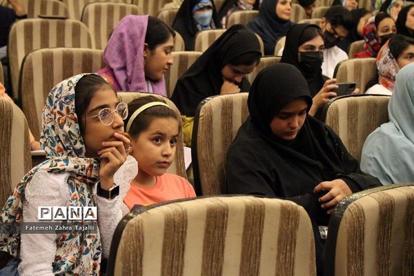 کارگاه آموزشی «روی صحنه زندگی کن »در استان سمنان