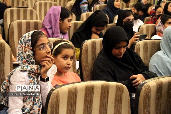 کارگاه آموزشی «روی صحنه زندگی کن »در استان سمنان