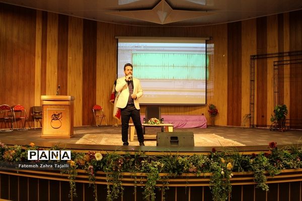 کارگاه آموزشی «روی صحنه زندگی کن »در استان سمنان