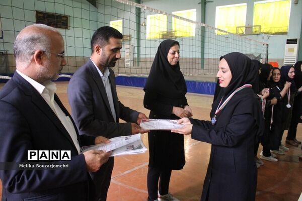 جشنواره فرهنگی ورزشی فرهنگیان استان بوشهر رشته والیبال بانوان
