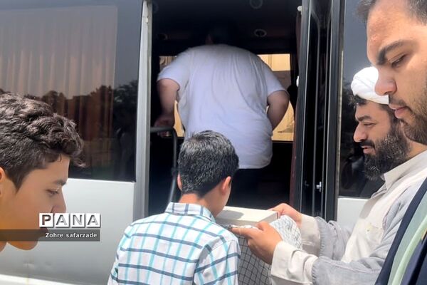 اعزام دانش‌آموزان اتحادیه انجمن‌های اسلامی رودهن به اردوی راهیان نور