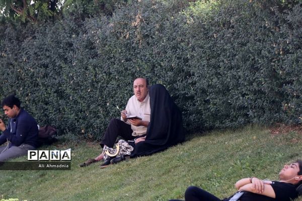 رقابت دانش‌آموزان در کنکور رشته تجربی-2