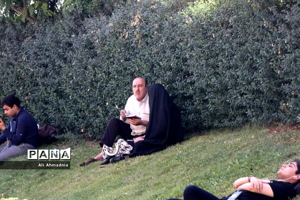 رقابت دانش‌آموزان در کنکور رشته تجربی-2
