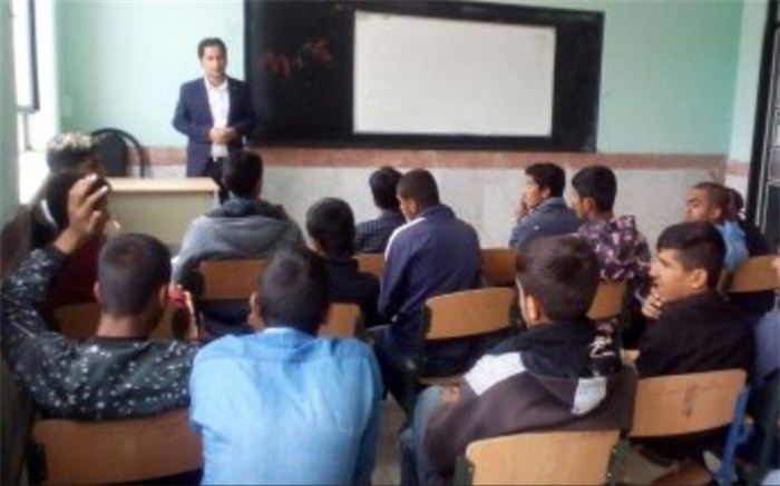 شهرستان فردیس به ۳۰۰ هزار مترمربع فضای آموزشی نیاز دارد