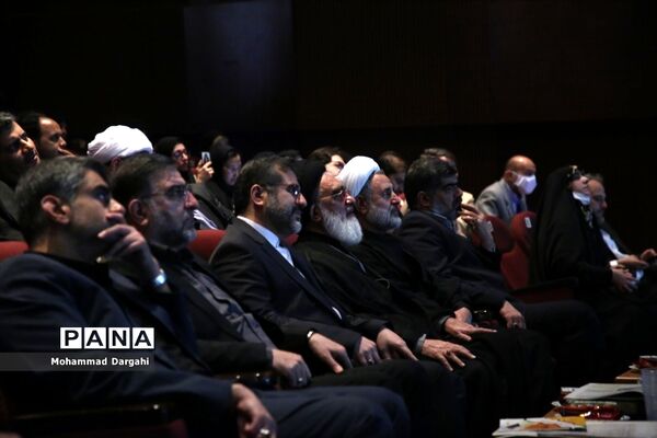 نخستین جشنواره ملی مطبوعات دینی در قم