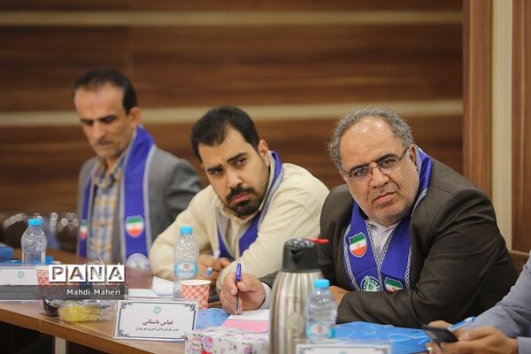 نشست صمیمانه مدیران سازمان دانش‌آموزی سراسر کشور-1
