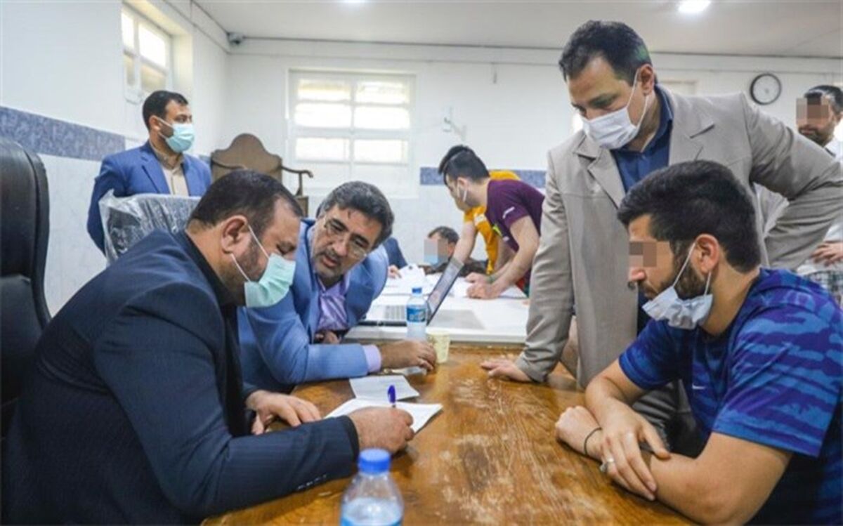 در بازدید هیات ۱۱۵ نفره دادستانی تهران از زندان رجایی‌شهر چه گذشت؟