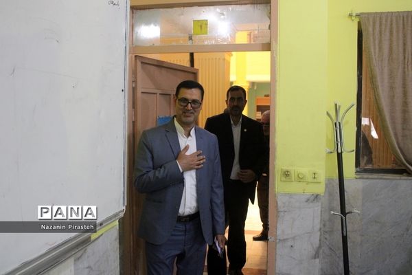 مرحله استانی هشتمین دوره جشنواره نوجوان خوارزمی استان بوشهر