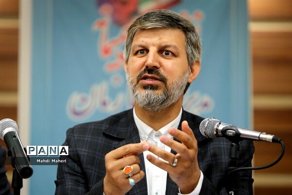 نشست صمیمانه مدیران سازمان دانش‌آموزی سراسر کشور-2