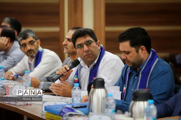 نشست صمیمانه مدیران سازمان دانش‌آموزی سراسر کشور-2