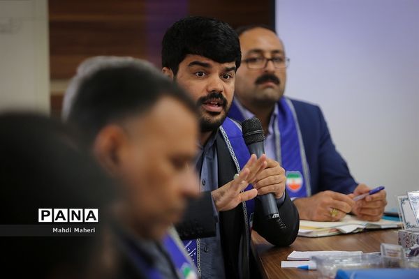 نشست صمیمانه مدیران سازمان دانش‌آموزی سراسر کشور-2