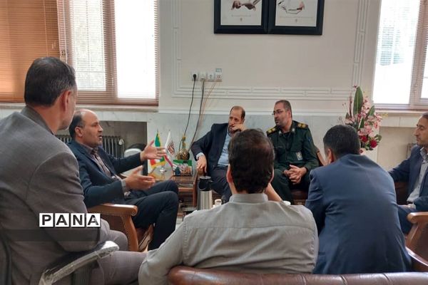 سفر مدیرکل بنیاد شهید استان اصفهان به نائین