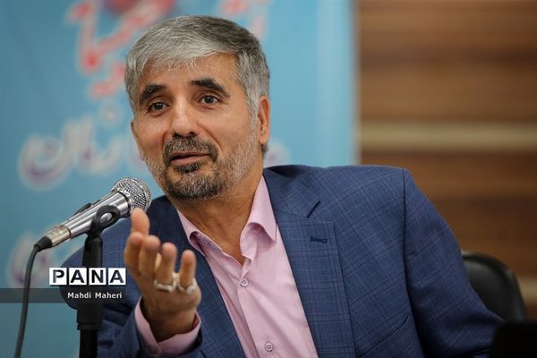 دومین روز نشست صمیمانه مدیران سازمان دانش‌آموزی سراسر کشور