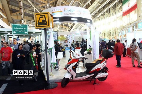 افتتاح نمایشگاه شهرهای خواهرخوانده و توانمندی مدیریت شهری تهران