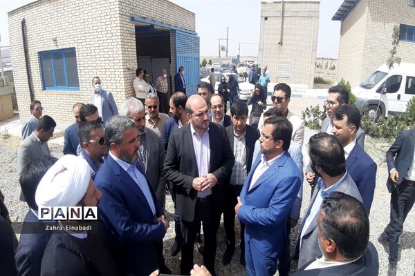 بازدید استاندار تهران از کانون پرورش فکری هنری دهستان  اخترآباد