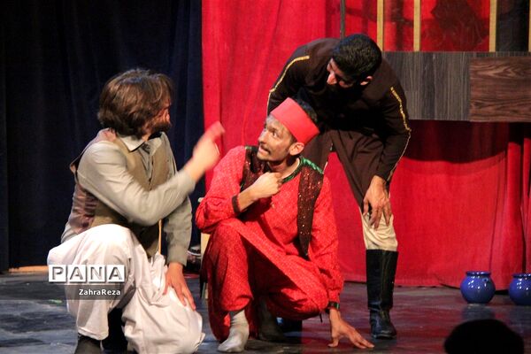 اجرای نمایش «امیر ارسلان نامدار»