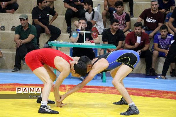 مسابقات لیگ کشتی آزاد دانش‌آموزی استان خوزستان در امیدیه