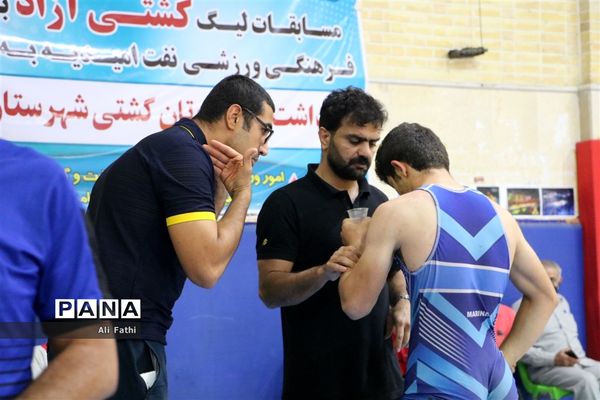 مسابقات لیگ کشتی آزاد دانش‌آموزی استان خوزستان در امیدیه