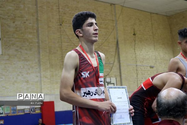 مسابقات لیگ کشتی آزاد دانش‌آموزی استان خوزستان در امیدیه