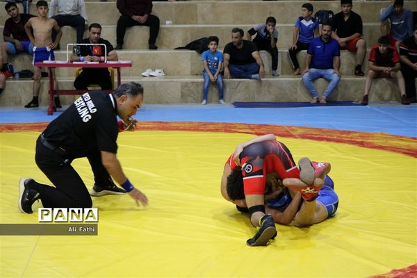 مسابقات لیگ کشتی آزاد دانش‌آموزی استان خوزستان در امیدیه