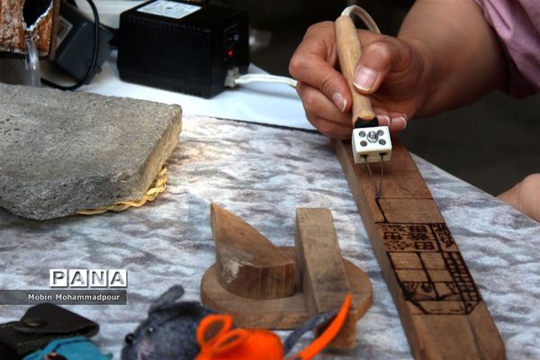 جمعه بازار صنایع دستی در تبریز