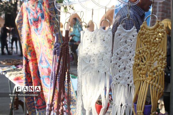 جمعه بازار صنایع دستی در تبریز