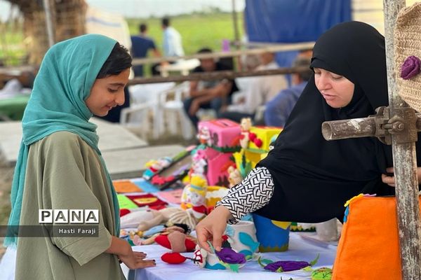 سومین جشنواره گل‌های نیلوفر آبی در مازندران