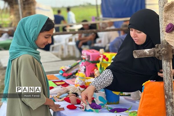سومین جشنواره گل‌های نیلوفر آبی در مازندران