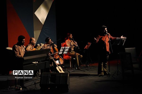 اجرای کنسرت نمایش «کافه لکانطه» در پردیس تئاتر شهرزاد
