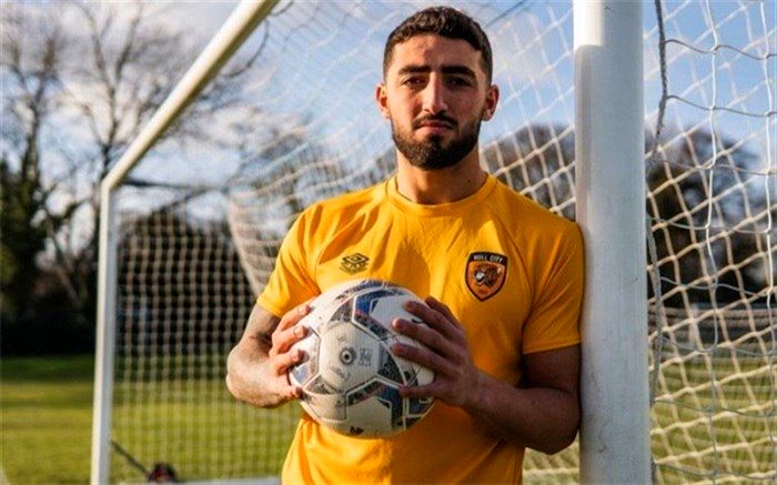 لژیونر استقلالی راهی هال‌سیتی انگلیس شد