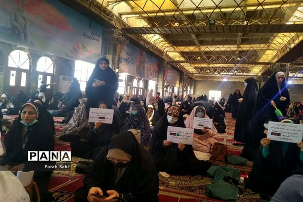 مطالبه احیای فرهنگ حجاب و عفاف در مصلای اهواز