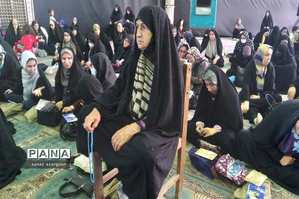 مراسم پرفیض دعای عرفه در قائمشهر