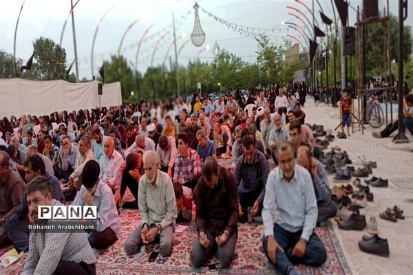 طنین دلنواز عرفه در آباده