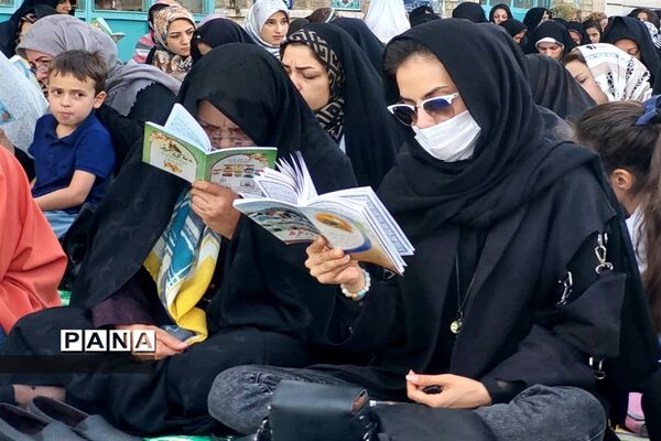 مراسم دعای عرفه در آستان مقدس حضرت سید ابراهیم(ع)