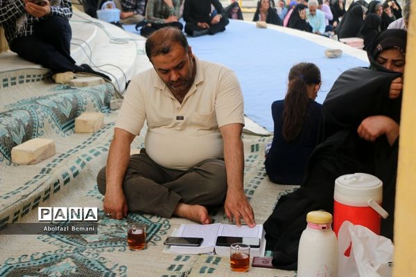 مراسم دعای عرفه در کوه خضر نبی قم-1