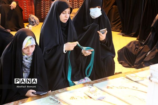 مراسم دعای عرفه در کوه خضر نبی قم-1