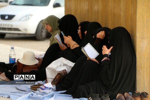 مراسم دعای عرفه در کوه خضر نبی قم-1