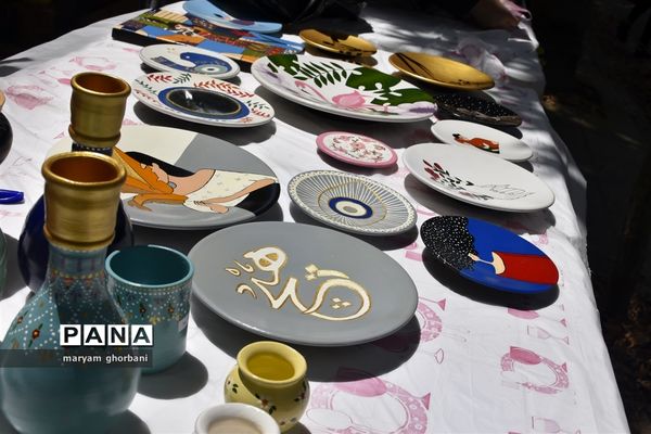 نمایشگاه دست سازه‌ها در بهنمیر