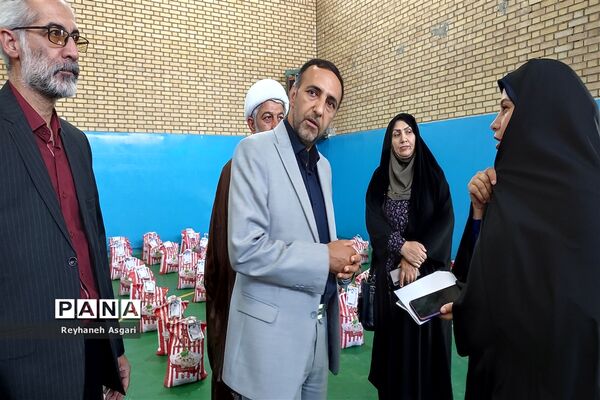 پویش «لبخند رضایت» در مدارس محروم شهرستان قرچک