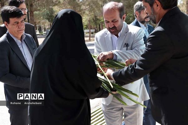 حضور معاون پرورشی و فرهنگی اداره‌کل آموزش و پرورش فارس در آباده