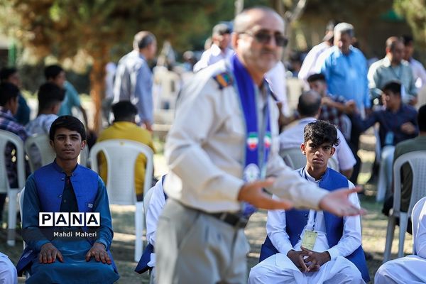 برگزاری کلاس‌ها و دوره‌های آموزشی ویژه دانش‌آموزان عشایر کشور در اردوگاه ثامن الحجج مشهد مقدس