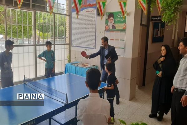 بازدید معاون پرورشی و فرهنگی اداره‌کل آموزش و پرورش استان اصفهان  از مدارس شهرستان چادگان
